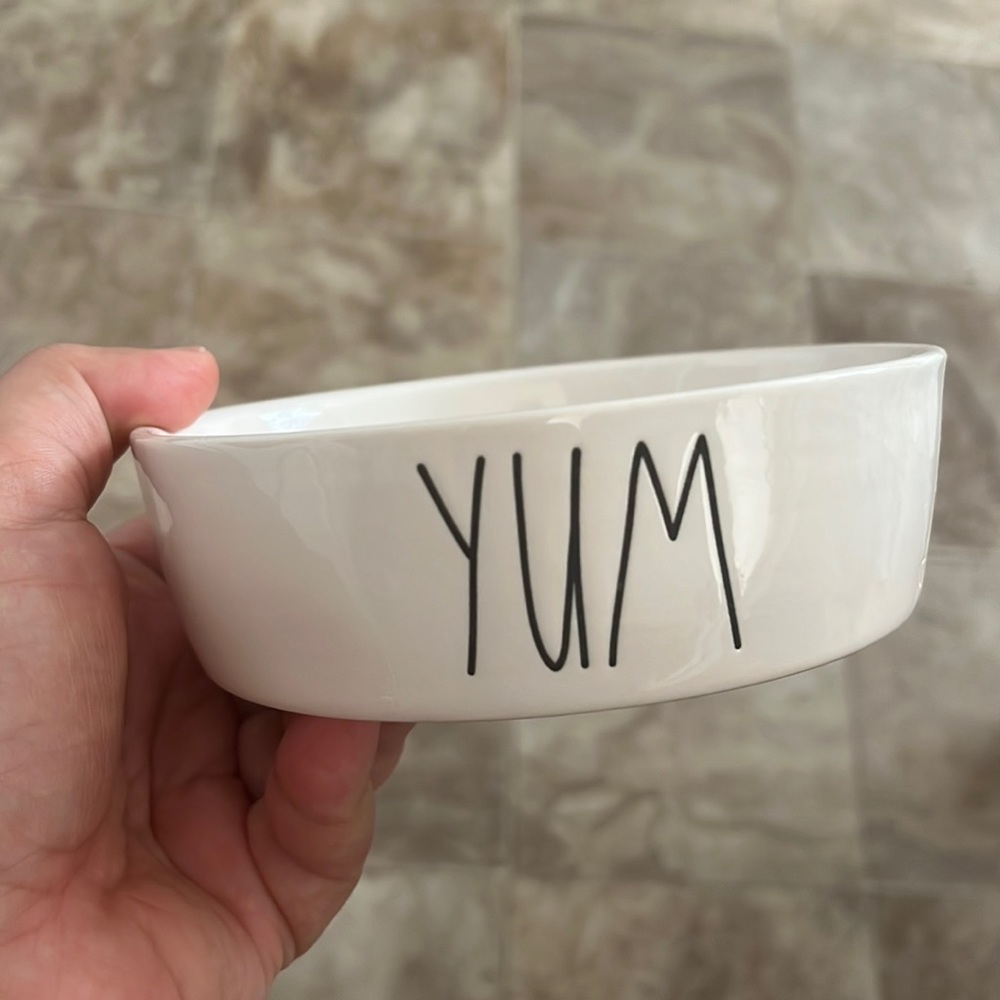 Rae Dunn pet 5” food bowl